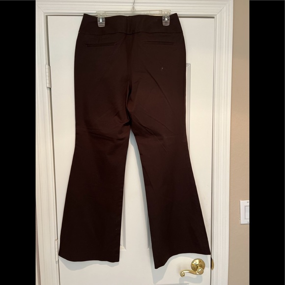 Brown Pant Suit - Picture 7 of 8